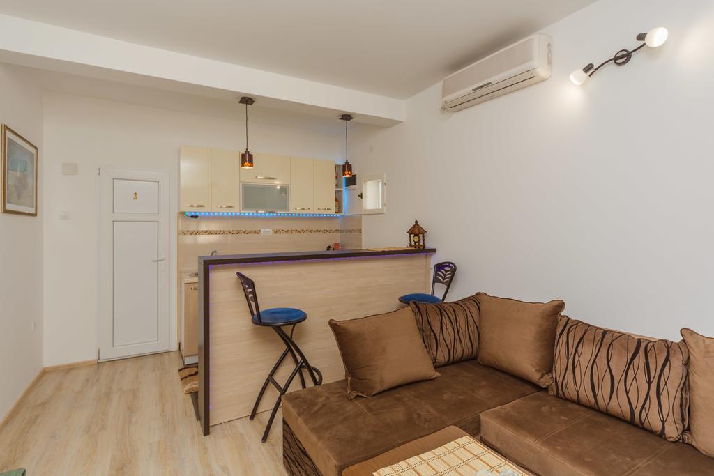 Apartment Ines Bar Extérieur photo